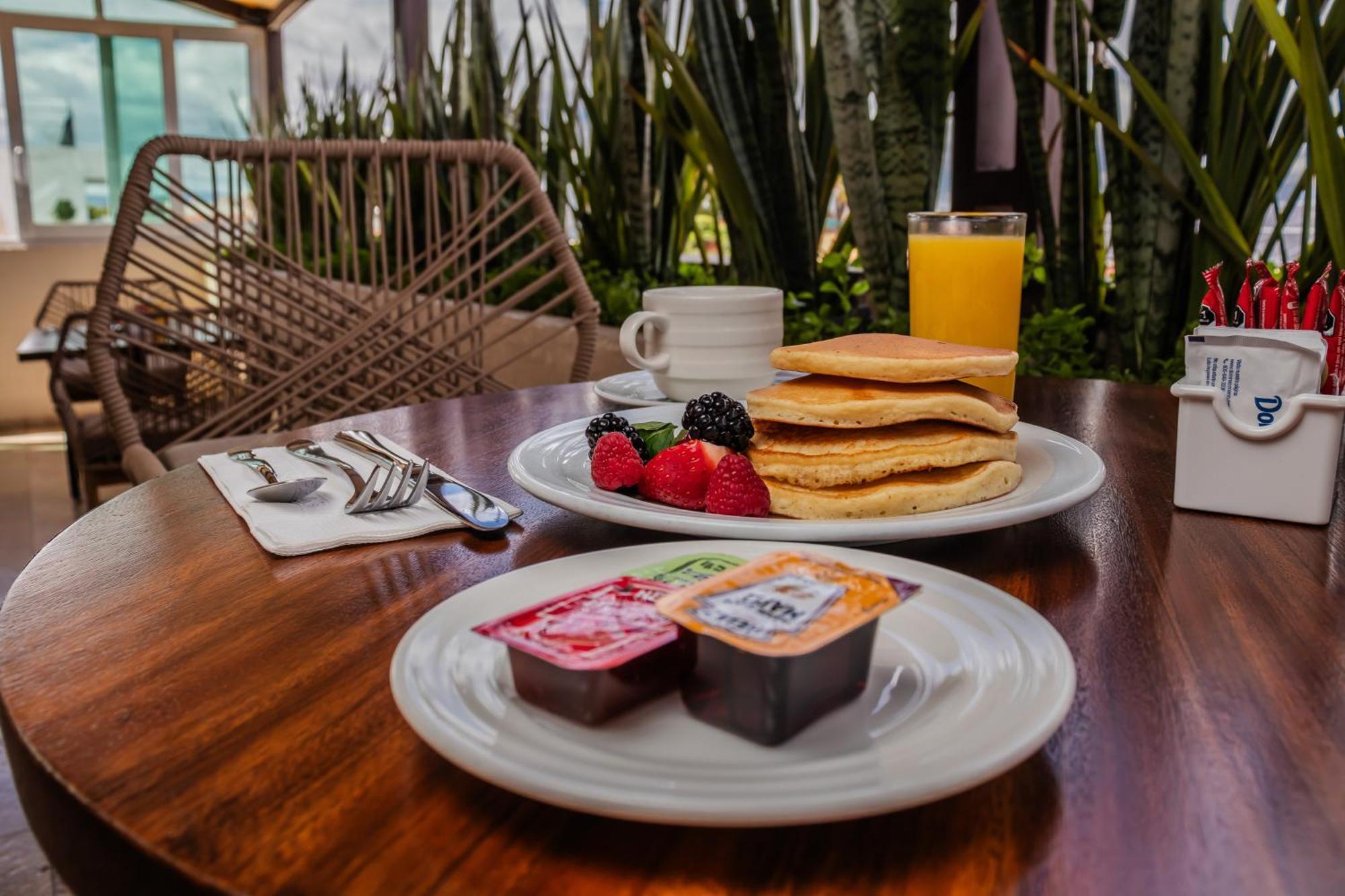 Hotel Zenith Tehuacán المظهر الخارجي الصورة